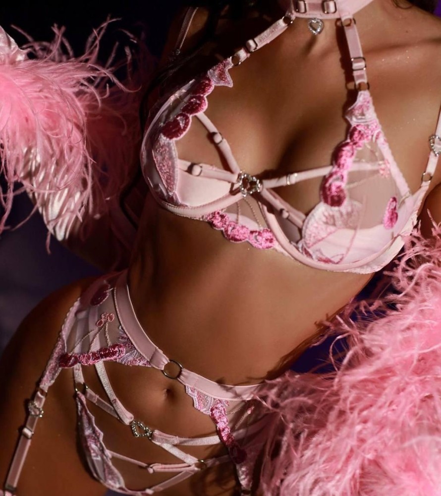 Индивидуалка Владлена фото № 2 в городе Кулебаки